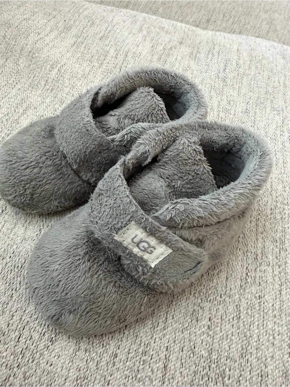 UGG Kids Gray Fuzzy Grip Sole Slippers